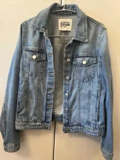 ZARA ライトブルーデニムジャケット