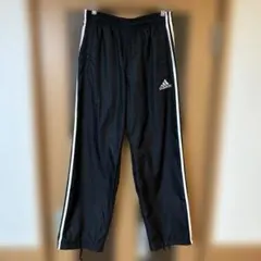 adidas ナイロントラックパンツ ブラック ストライプ