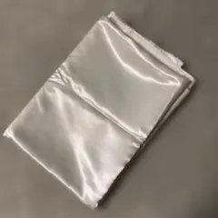 ホワイトサテン生地　5m✖️94cm