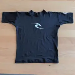 子供用　RIP CURL ラッシュガード ブラック