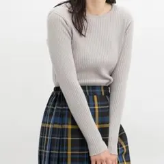 【美品】2024年 Honeys ラメ入りリブニット ラウンドネック ハニーズ