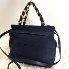 【美品】Salvatore Ferragamo ヴァラ　チェーン バッグ