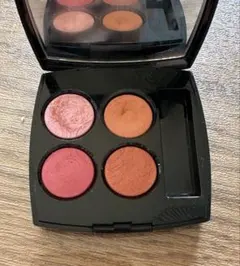 CHANEL アイシャドウパレット