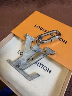 2026年最新】ルイ ヴィトン ビジューサックの人気アイテム - メルカリ