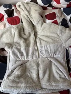 FILA フリースジャケット Mサイズ