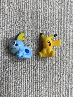 ピカチュウとメッソンのミニフィギュアセット