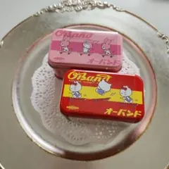 お早めに♪オーバンド【 ハローキティ ・マイメロディ】限定品　先行発売品　希少