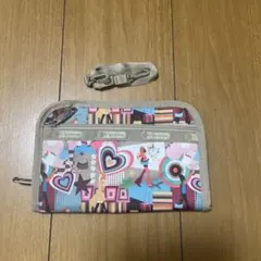 LeSportsacカラフルポーチ