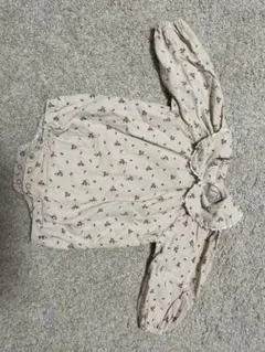 韓国子供服　花柄ロンパース