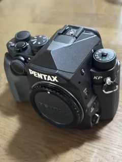 撮影枚数8,725枚】PENTAX KP（ブラック）+ レンズ2本 - メルカリ