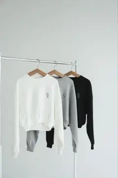 CLANE クラネ　スウェットLOGO SHORT SWEAT TOPSのサムネイル