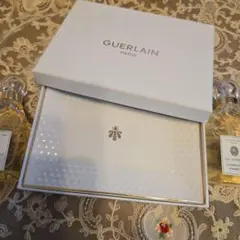 GUERLAIN ゲラン アクセサリートレイ おまけつき