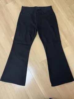 ユニクロ UNIQLO ブーツカットジーンズ デニム ブラック