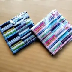 タオルハンカチ、2枚セット。 ブルー＆レッド