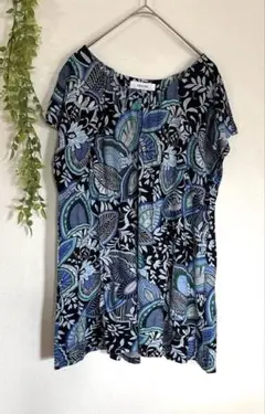 美品　ピノーレPINORE 花柄系チュニック　トップス　M