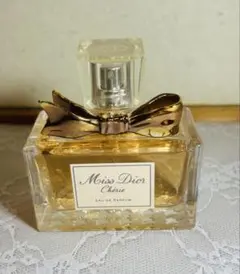 Miss Dior Chérie Eau de Parfum　30ml