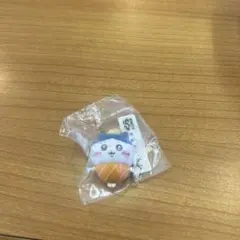 ちいかわ　ハチワレ　サーモンマヨ　くら寿司