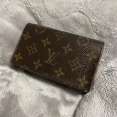 ルイヴィトン モノグラム 二つ折り財布のサムネイル