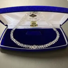 水晶 多面体カット ネックレス ケース付き
