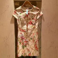 新品タグ付き　Maglie par ef-de マーリエパーエフデ　花柄　ワンピのサムネイル