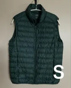 UNIQLOウルトラライトダウンベスト　Ｓ