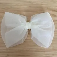 ホワイトリボンバレッタ　結婚式