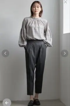 グローバルワーク　うつくシルエット　テーパードパンツ