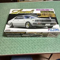 フジミ 1/24 C230 ローレル 4ドアハードトップ メダリスト C230…のサムネイル