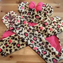 ディズニー　マフラーキャップ　ミニーマウス ヒョウ柄　ファンキャップ