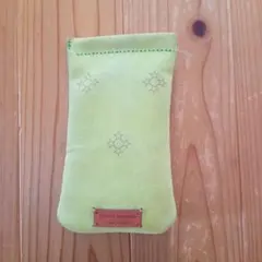 Item thumbnail for item f2ac5840-1177-422a-934a-d9630fe8fc31