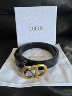 美品】Dior ベルト MONTAIGNE ロゴ ブラック×ゴールド 85 - メルカリ