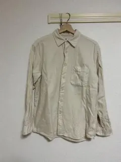 ユニクロ　フランネルシャツ　無地