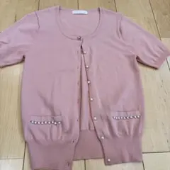LAISSE PASSE パールボタン カーディガン ピンクのサムネイル