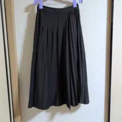BEAMS HEART ブラック プリーツロングスカート
