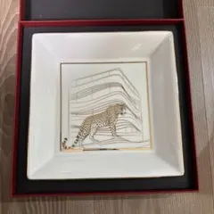 カルティエ　プレートのサムネイル