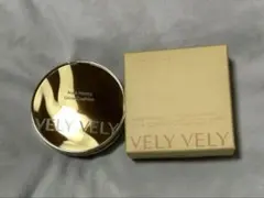 新品　VELY VELY Aura Honey Glow Cushion 21のサムネイル