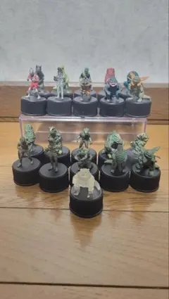 ウルトラマン　ボトビッツ　ボトルキャップ　廃盤　コンプリート　レア　希少