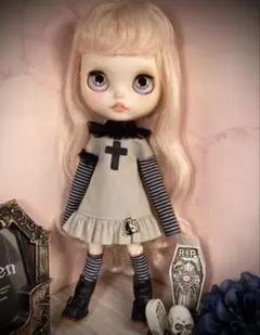 ブライスアウトフィット　Aハロウィンワンピ・靴下セット