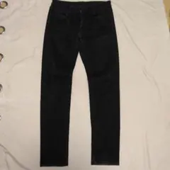 スキニーパンツ