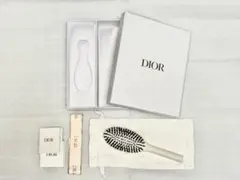 Dior ノベルティ ヘアブラシ