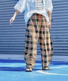 ニコアンド［Make Stuff'25］てぃらチェックゆるパンツ Mサイズ