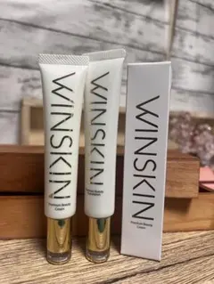 WINSKIN プレミアムビューティーファンデーション & 薬用ACクリーム