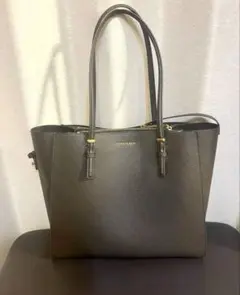 2026年最新】Charles & Keith ビジネスバッグの人気アイテム - メルカリ