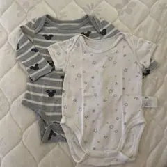 GAP ユニクロ　ミッキー　ボーダー　ロンパース