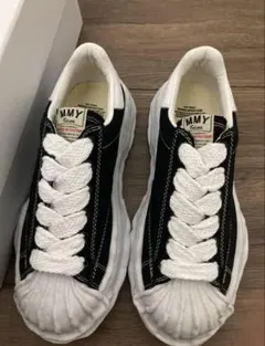 MMY スニーカー