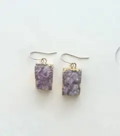 アメジストクリスタルピアス