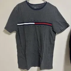 TOMMY グレー　半袖Tシャツ