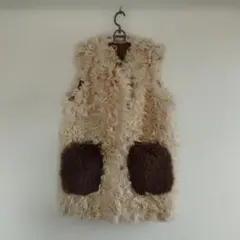 ファー素材 ノースリーブベスト クリーム色