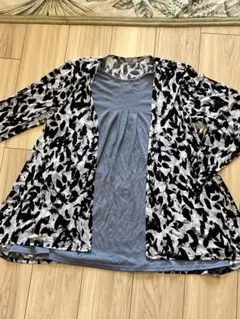 シューラルー　長袖　ほぼ新品