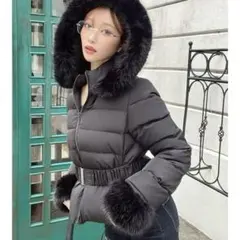 RESEXXY フード付きブラックダウンジャケット